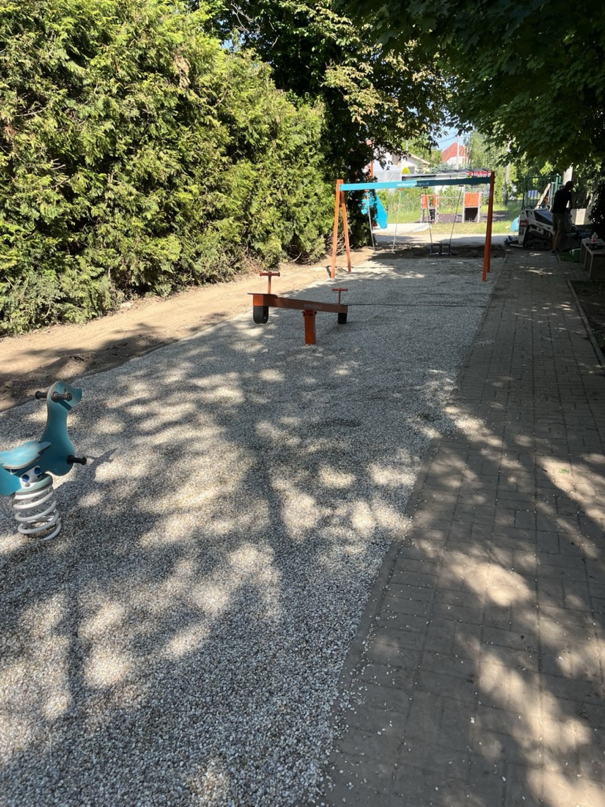 Rekonštrukcia detského ihriska Rekonštrukcia detského ihriska
