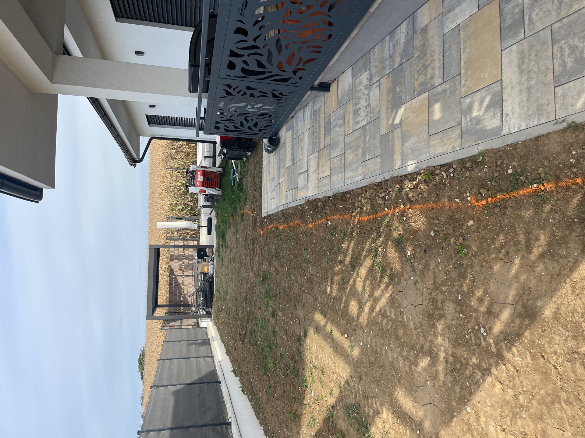 Záhrada pri RD "na kľúč" Záhrada pri RD "na kľúč"